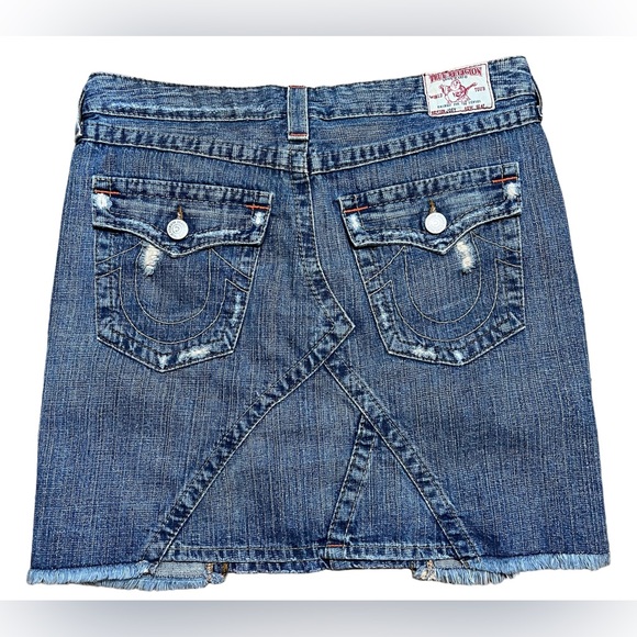True Religion Distressed Joey Denim Jeans Skirt Sz 30 - Picture 2 of 10